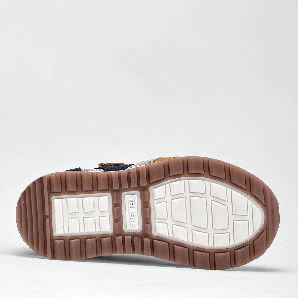 Pakar.com | Tienda online | Calzado Escolar | Tenis Tres-A para Niño preescolar | Regreso a clases | Vacaciones de Verano