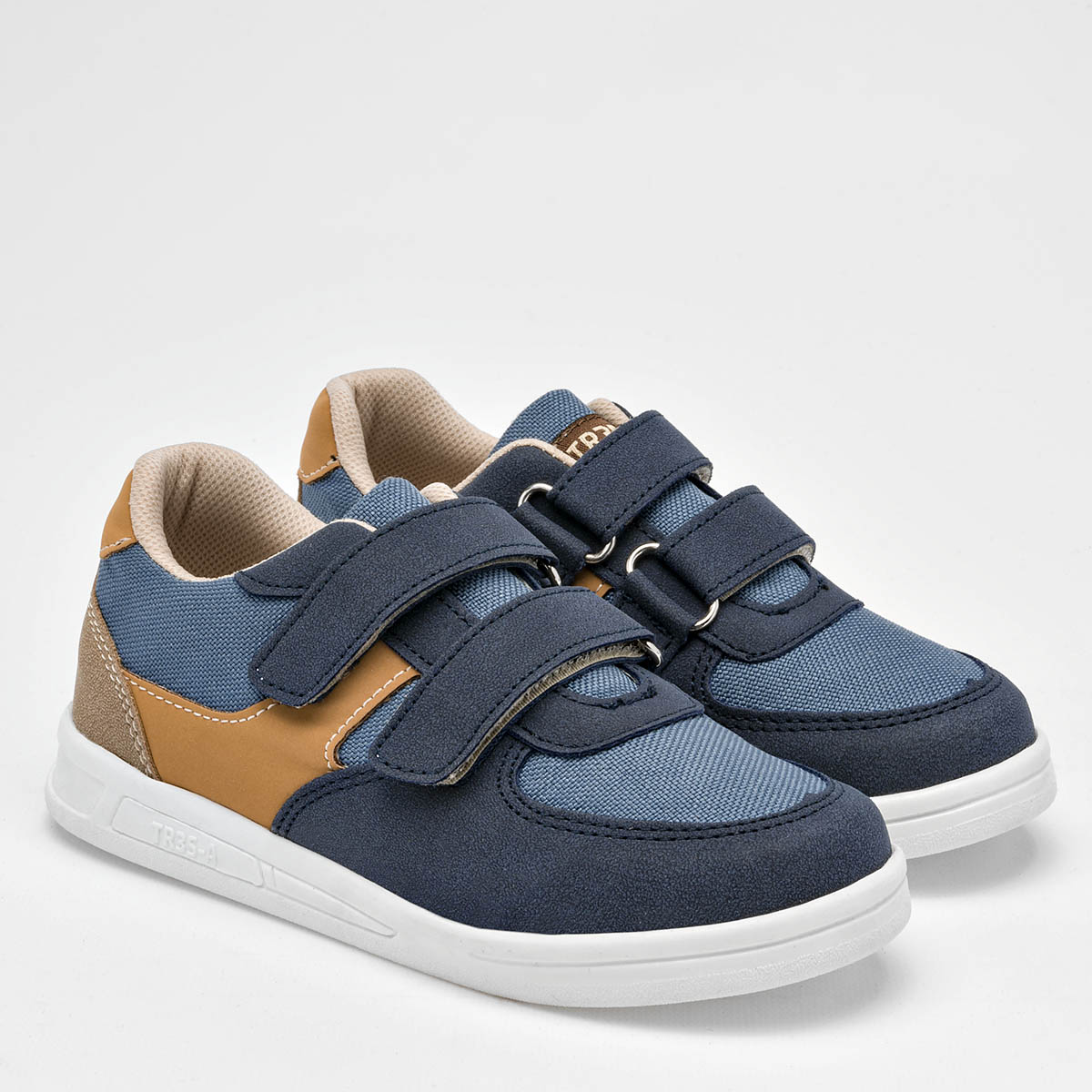 Pakar.com | Tienda online | Calzado Escolar | Zapato casual Tres-A para Niño | Regreso a clases | Vacaciones de Verano