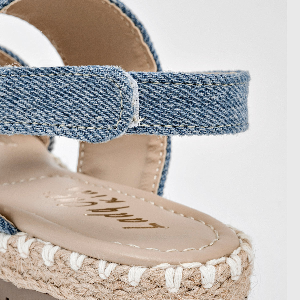 Pakar.com | Tienda online - Sandalia para niña Lady One - Envío gratis desde $500