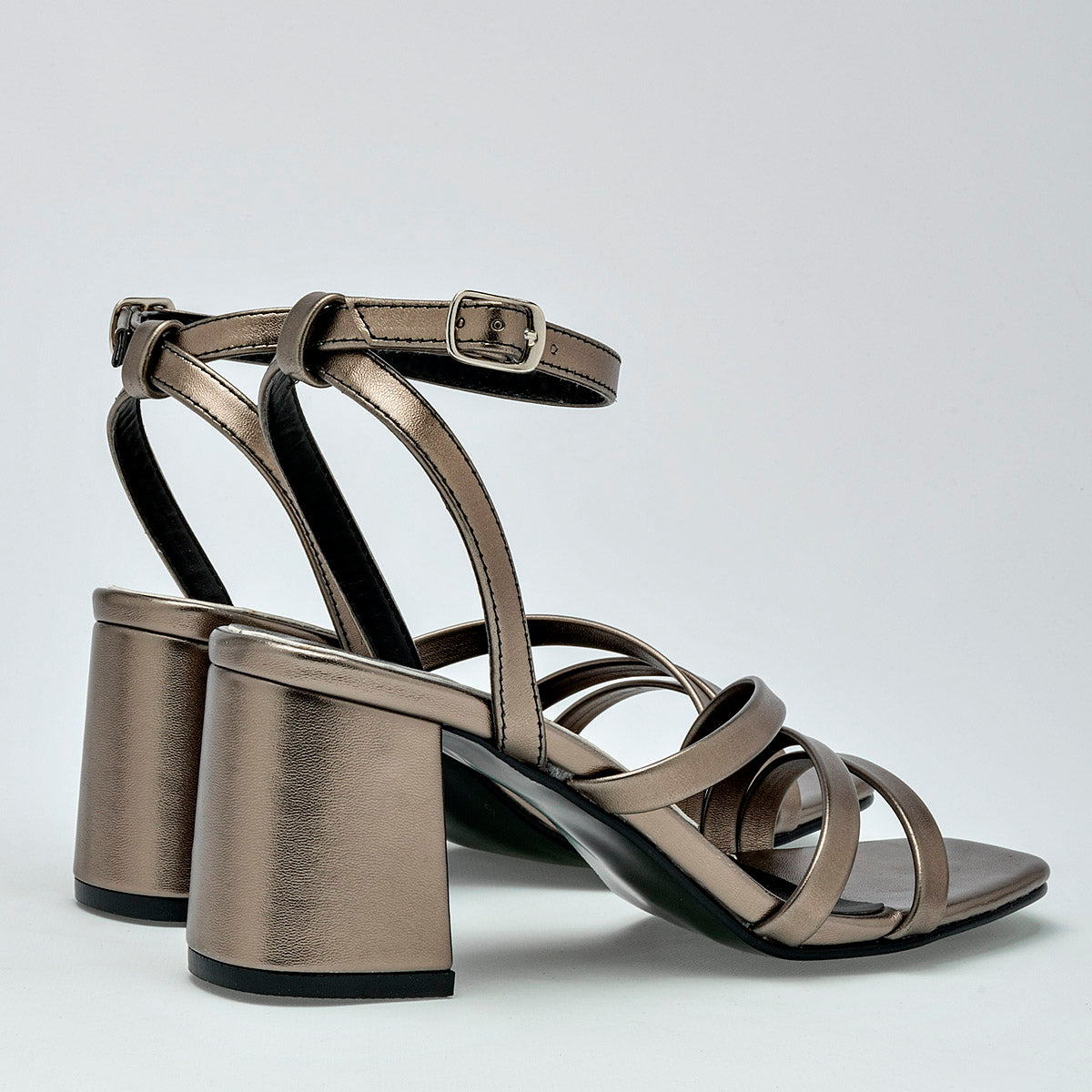 Pakar.com | Tienda online - Zapatilla para mujer Moramora - Envío gratis desde $500