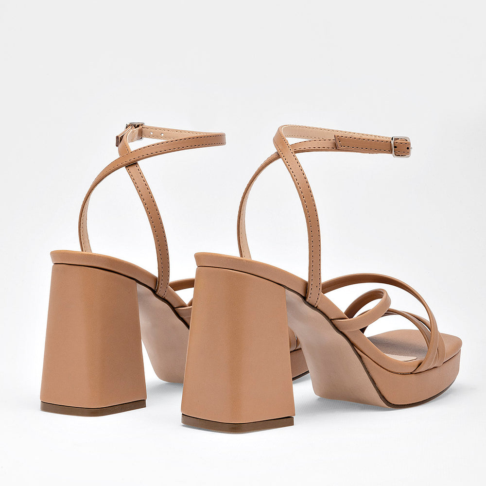 Pakar.com | Tienda online - Zapatilla para mujer Pravia - Envío gratis desde $500