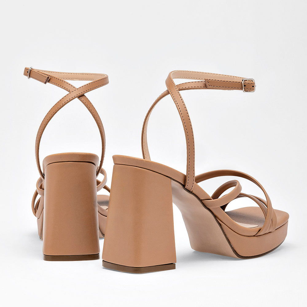 Pakar.com | Tienda online - Zapatilla para mujer Pravia - Envío gratis desde $500