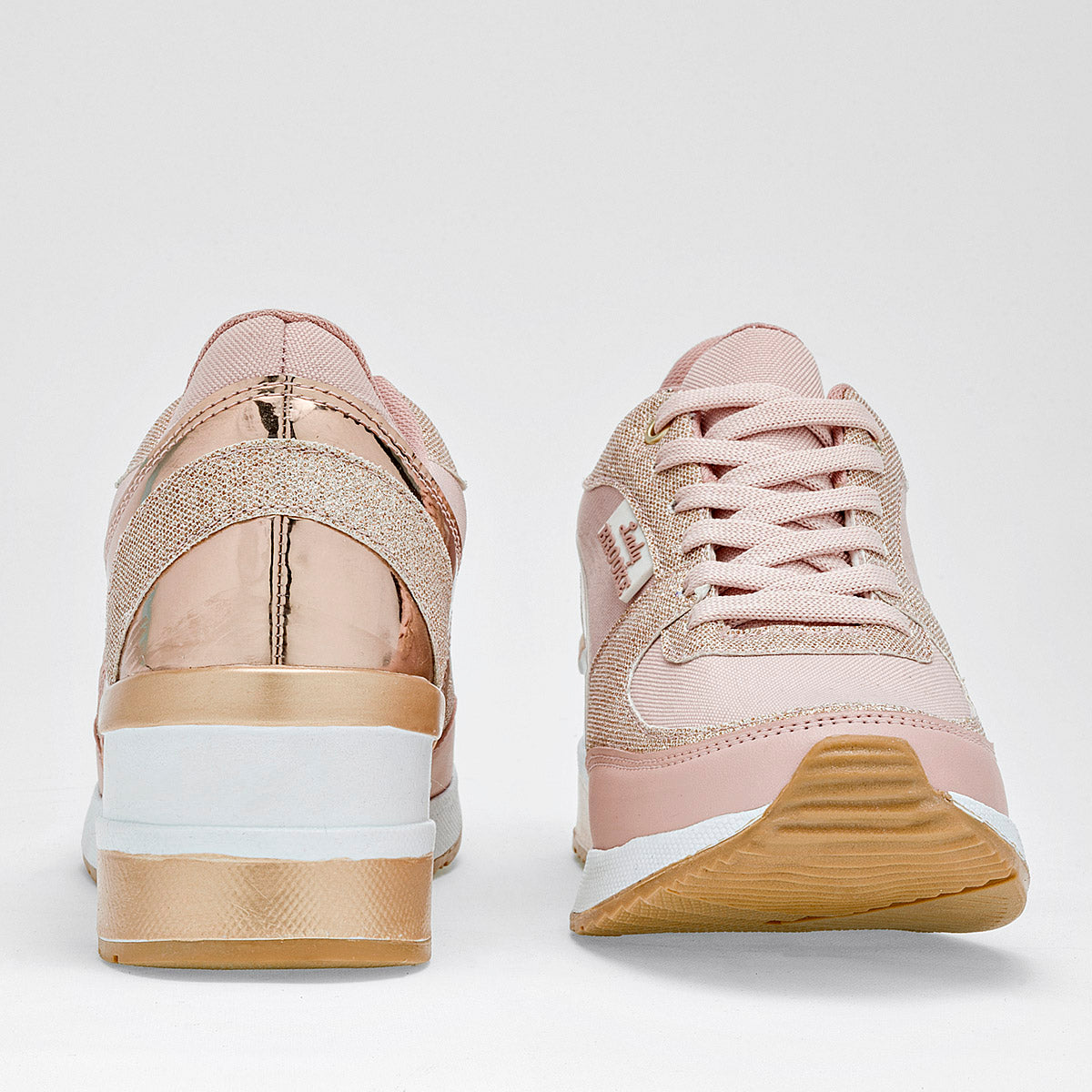 Tenis sneakers cuña para mujer marca Sugo Nude cod. 126144