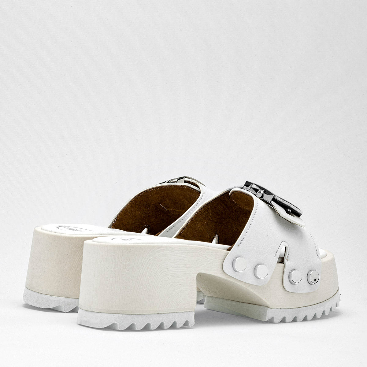 Sandalia chunky para mujer marca Tacuba Shoes Blanco cod. 126145