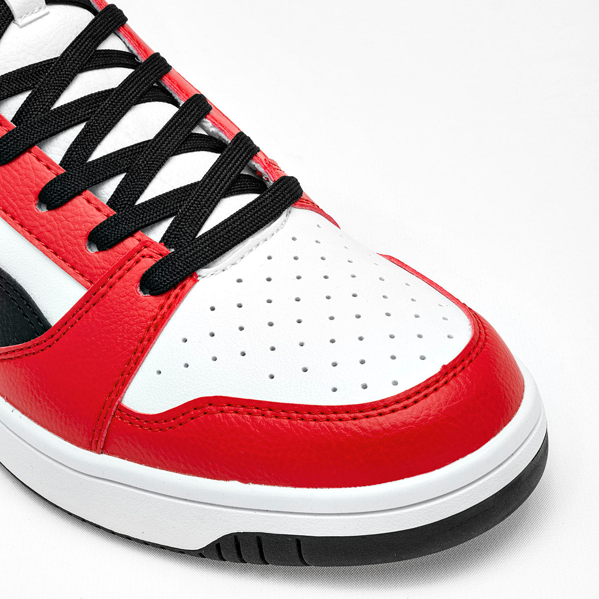 Pakar.com | Tienda online | Calzado Escolar | Tenis urbano tipo Botín Rebound v6 Puma para hombre | Regreso a clases | Vacaciones de Verano
