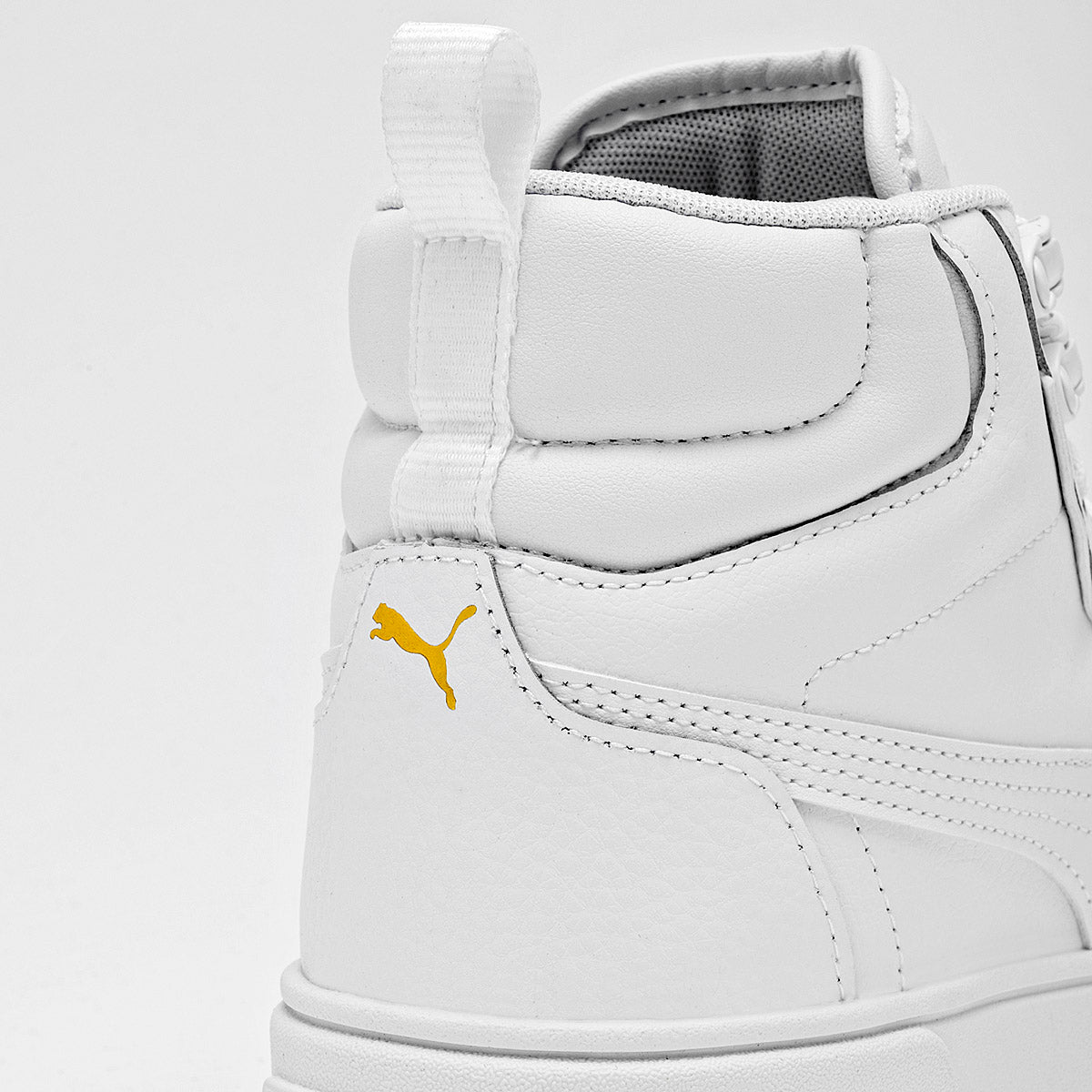 Pakar.com | Tienda online | Calzado Escolar | Tenis urbano tipo Botín Karmen Mid Puma para mujer | Regreso a clases | Vacaciones de Verano