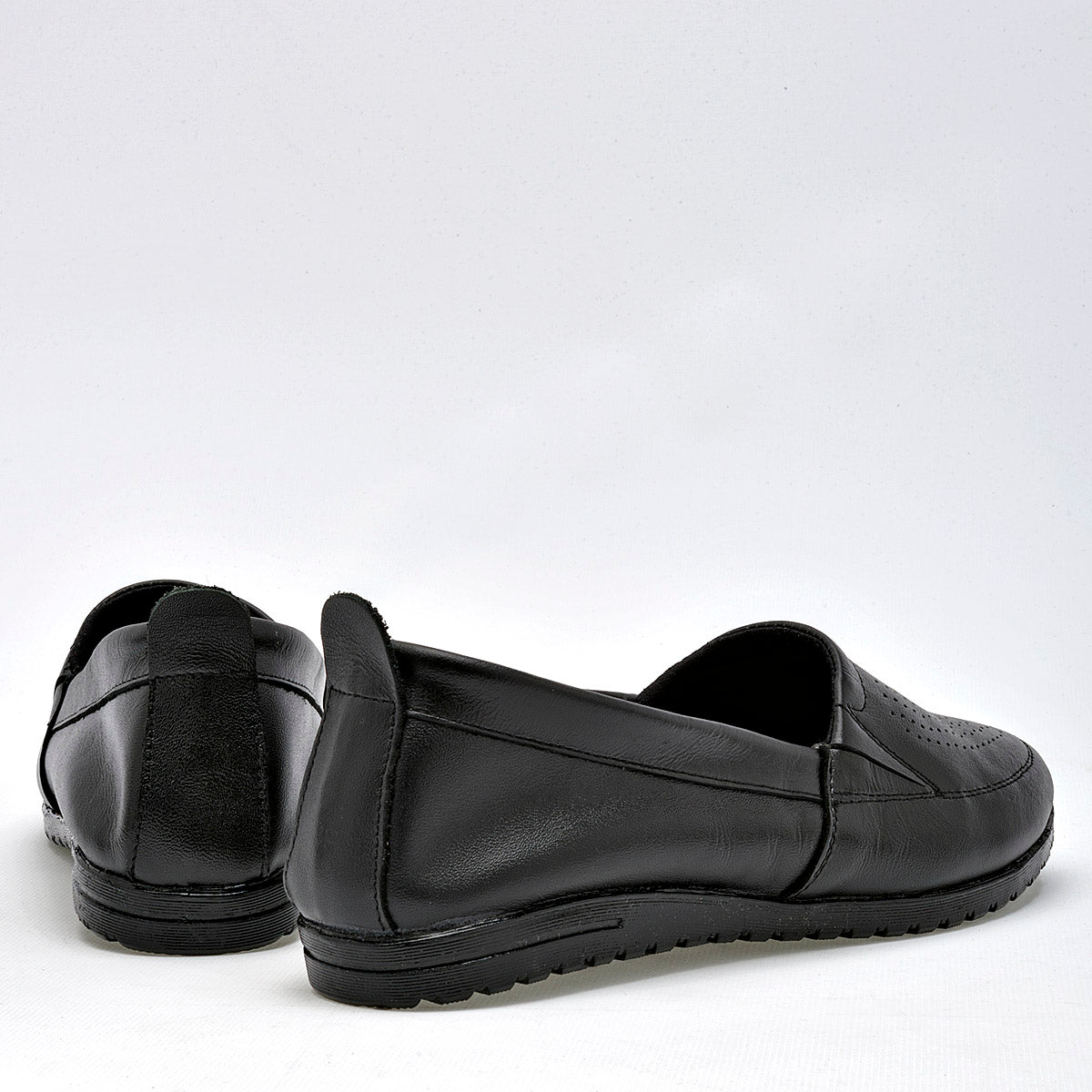 Mocasin confort para mujer marca Giselle Negro cod. 126295