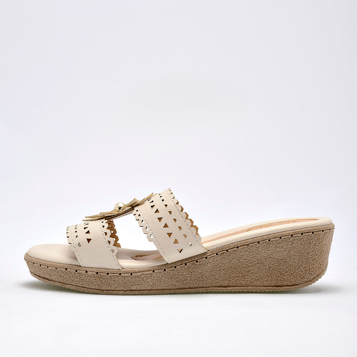 Sandalia Cuña Confort para mujer marca Sexy Girl Beige cod. 126415