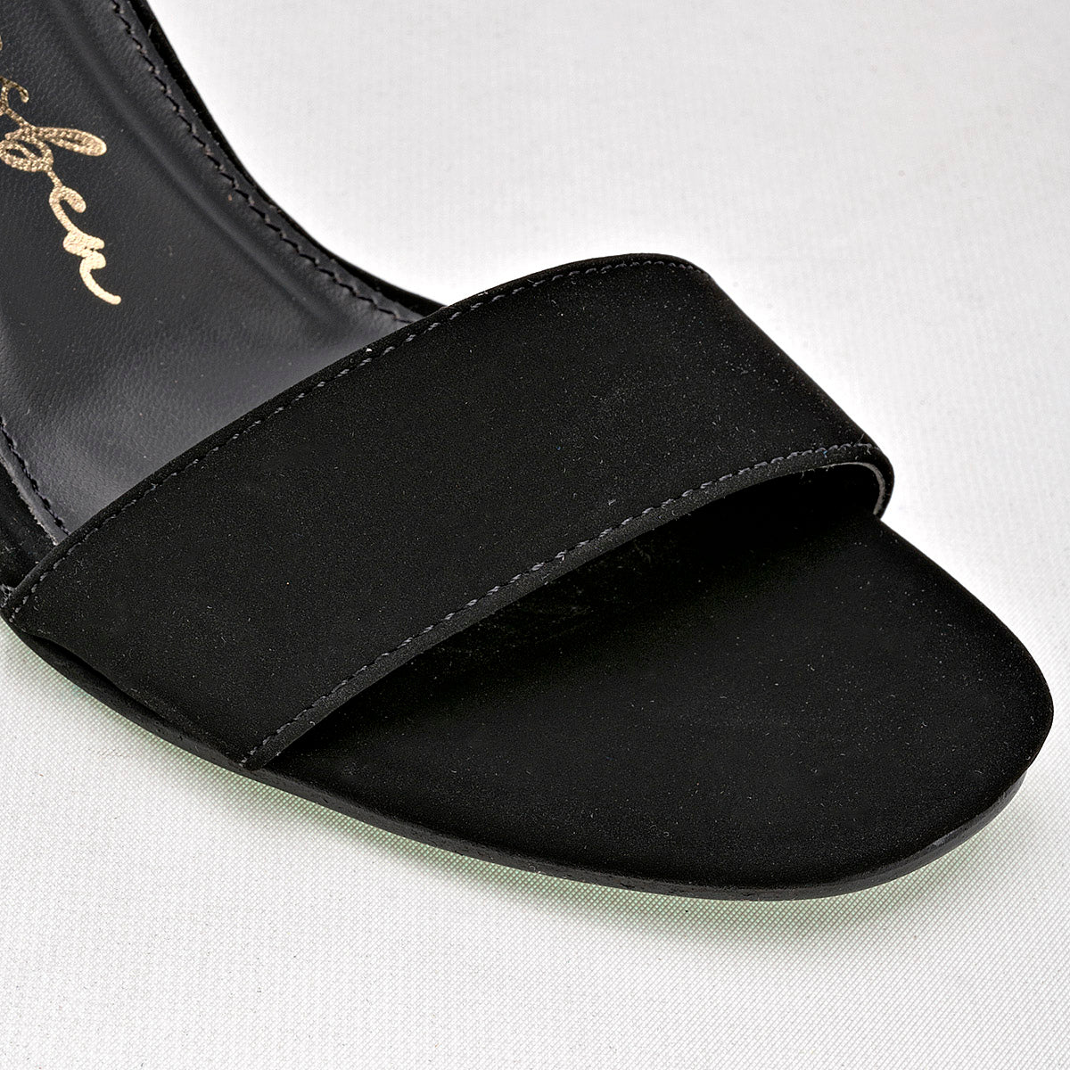 Pakar.com | Tienda online | Calzado Escolar | Zapatilla abierta Clasben para mujer | Regreso a clases | Vacaciones de Verano