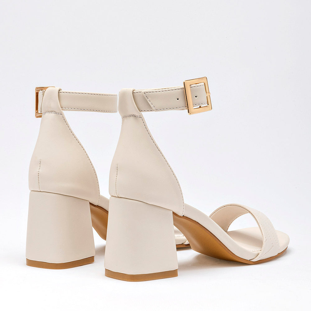 Pakar.com | Tienda online - Zapatilla para mujer Clasben - Envío gratis desde $500