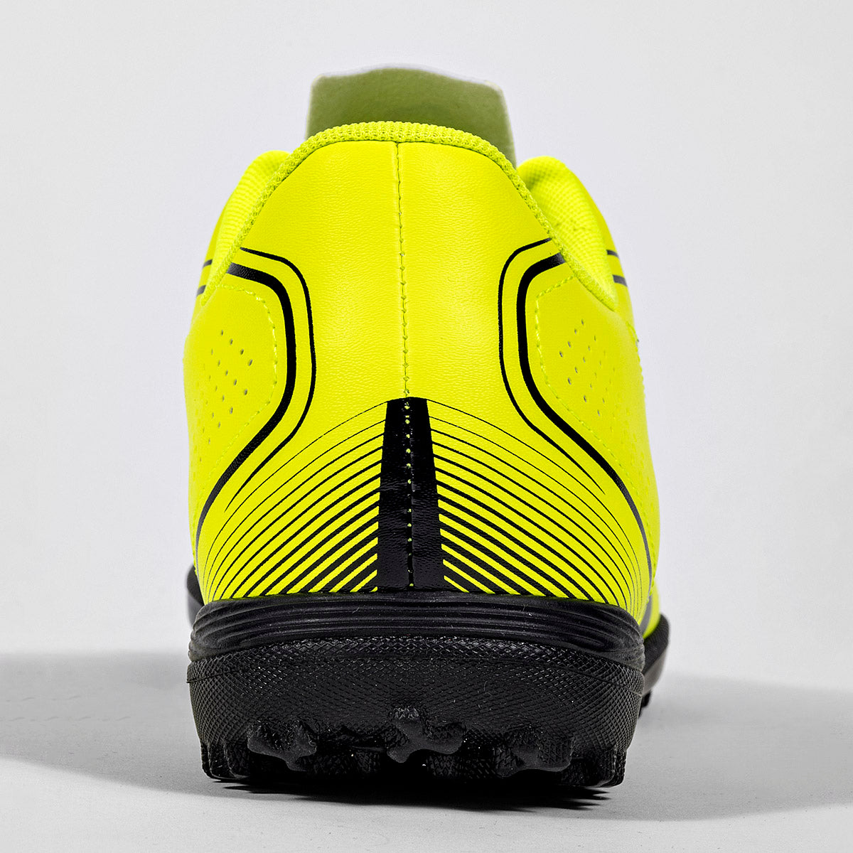 Pakar.com | Tienda online | Calzado Escolar | Tacos de Fútbol Vitoria TT Puma para hombre | Regreso a clases | Vacaciones de Verano