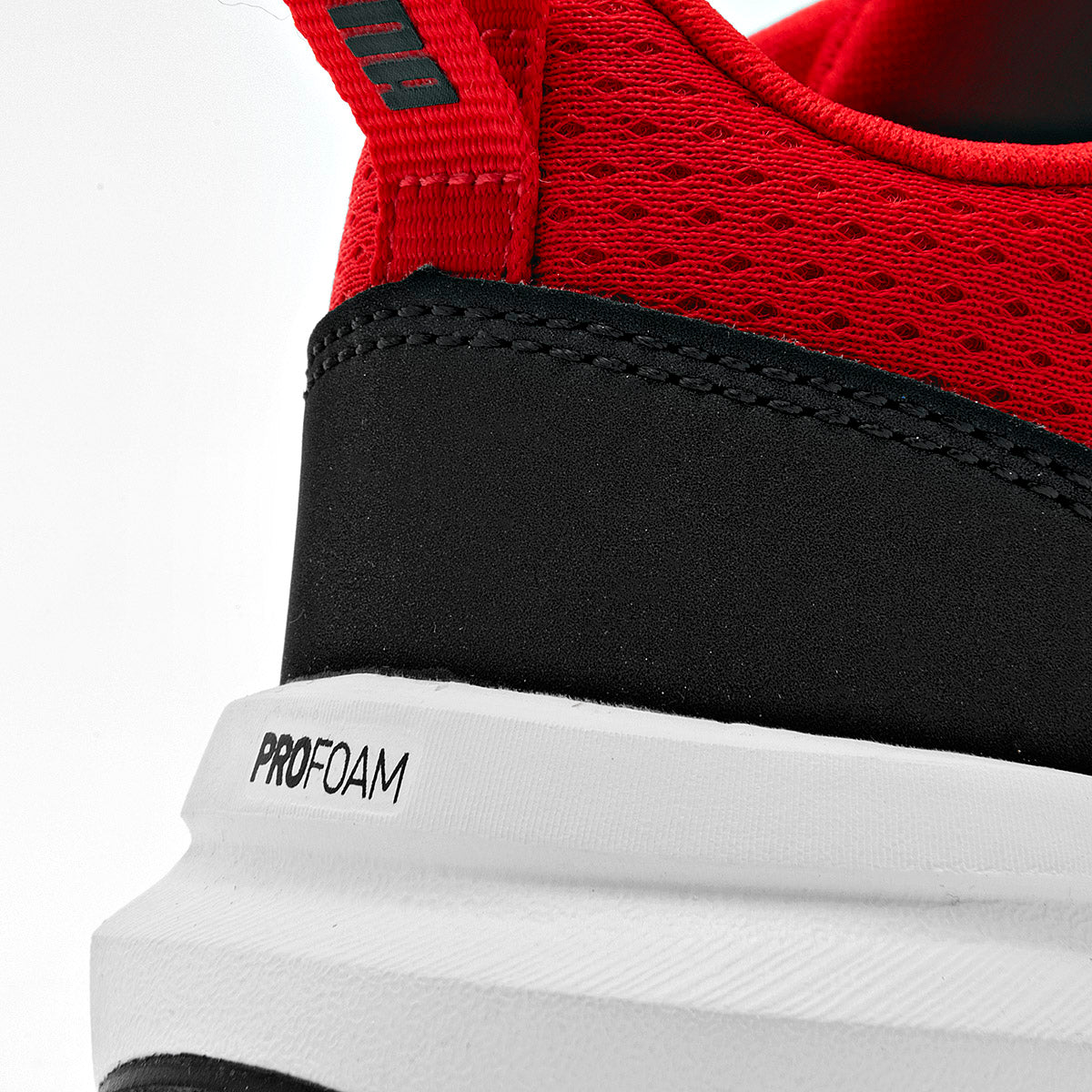 Tenis Kruz Track AC+PS Puma para Niño