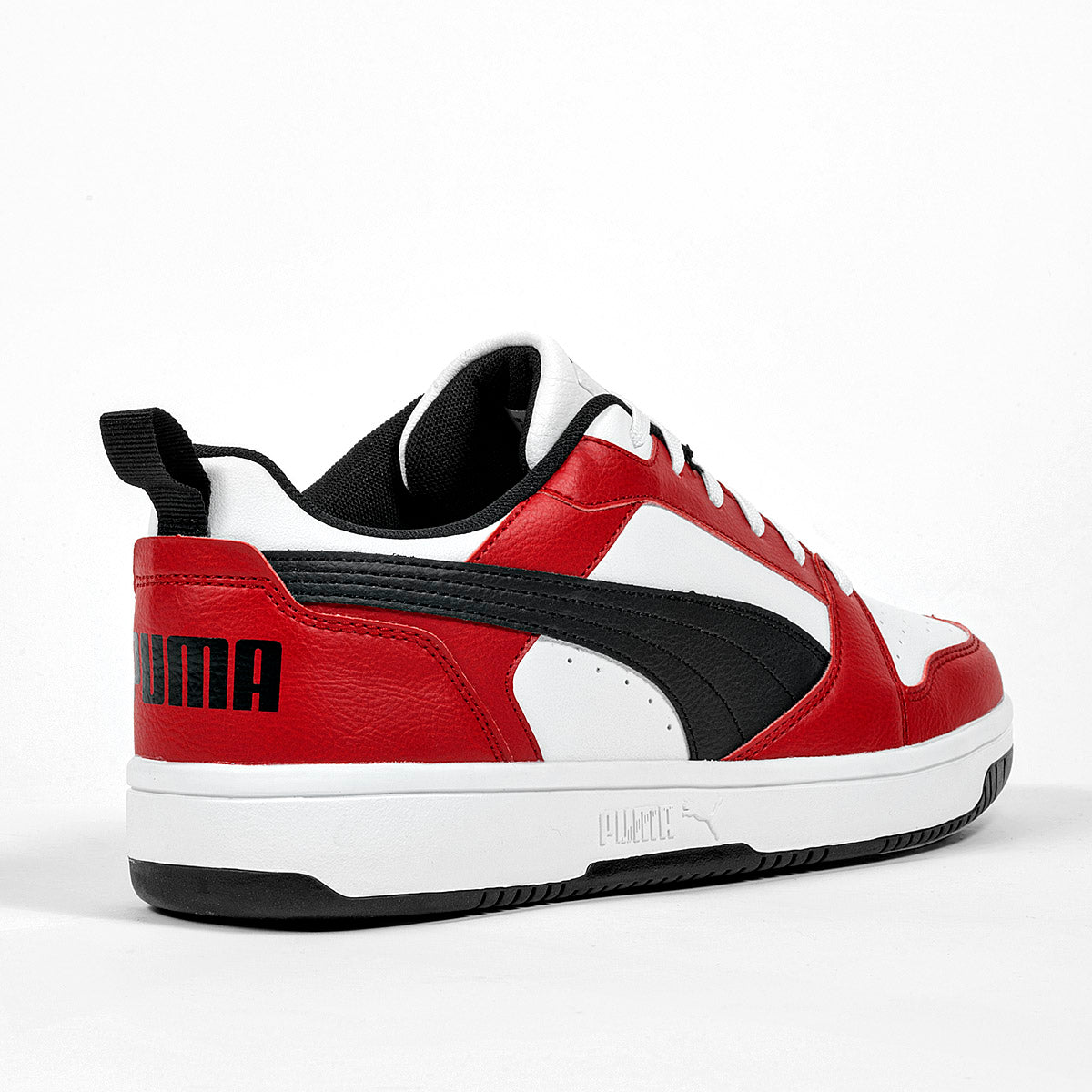 Pakar.com | Tienda online | Calzado Escolar | Tenis urbano Rebound v6 Low Puma para hombre | Regreso a clases | Vacaciones de Verano