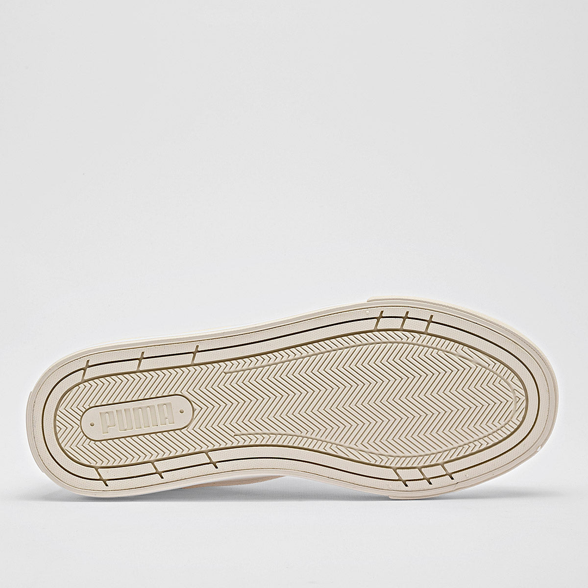 Pakar.com | Tienda online - Tenis Puma Court Classic Vulc Mid para Hombre marca Puma Beige cod. 127287 | Graduaciones y vacaciones de Verano 2025