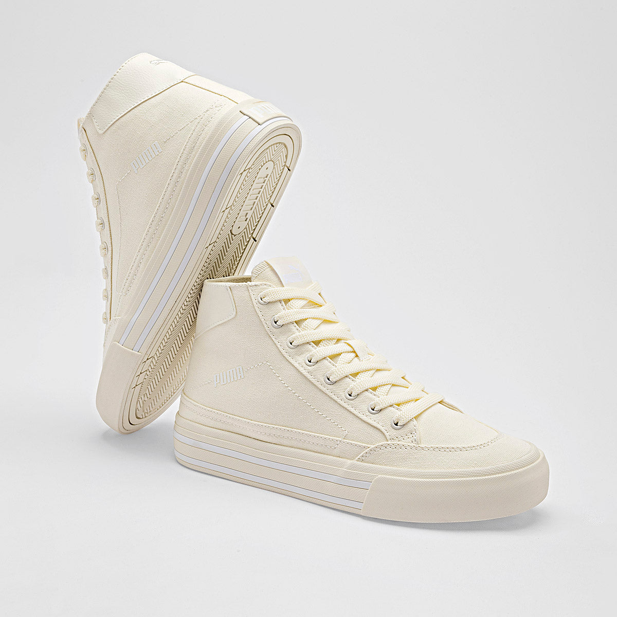 Pakar.com | Tienda online - Tenis Puma Court Classic Vulc Mid para Hombre marca Puma Beige cod. 127287 | Graduaciones y vacaciones de Verano 2025