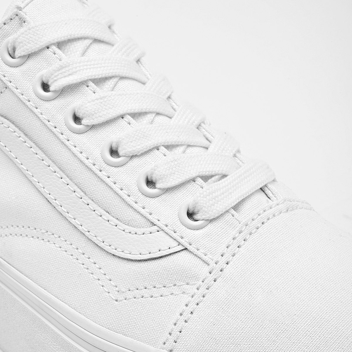 Tenis UA Old Skool Stackform Vans para Mujer
