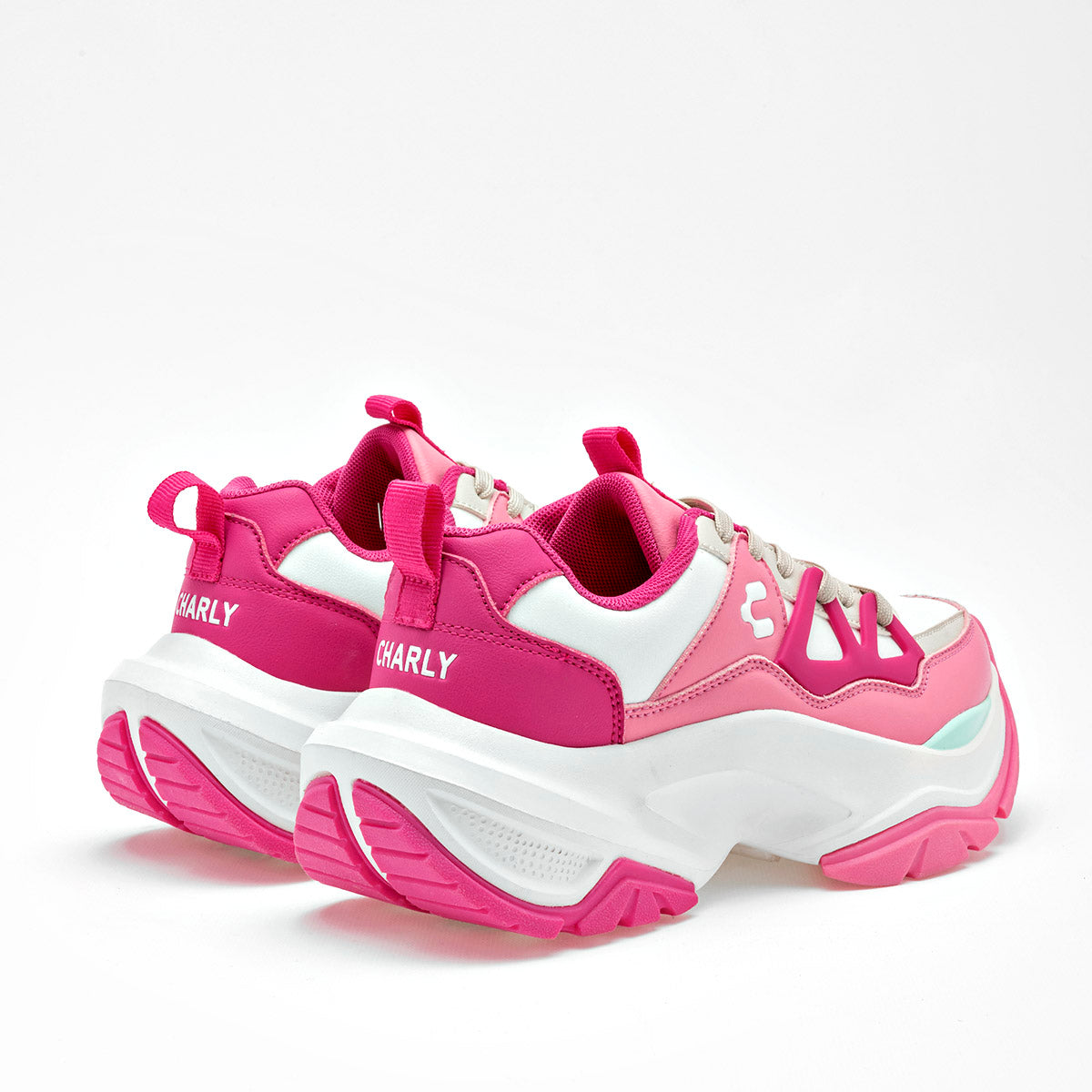 Tenis chunky para mujer marca Charly Blanco cod. 127395