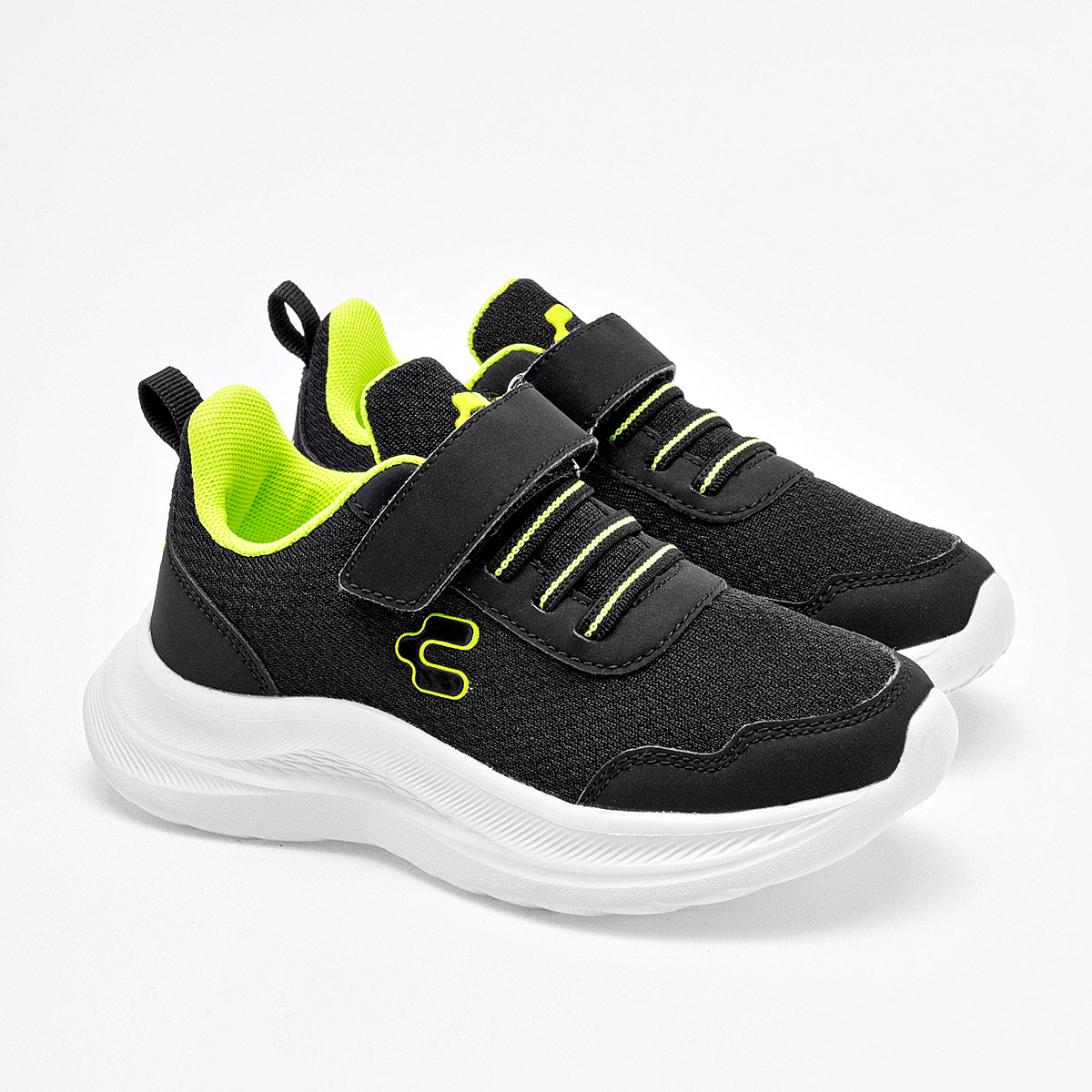 Tenis deportivos  para Niño marca Charly Negro cod. 127436