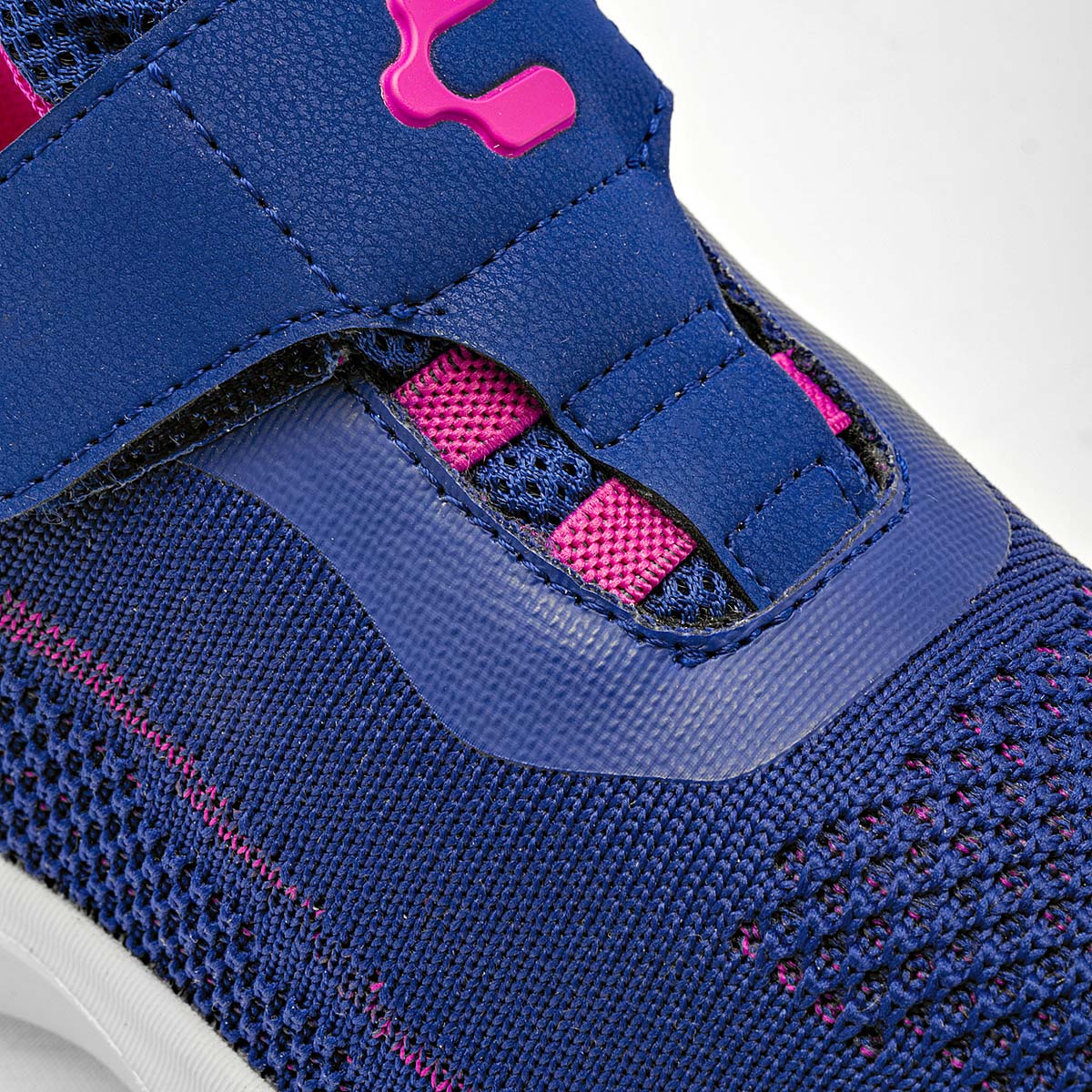 Pakar.com | Tienda online - Tenis deportivo Charly para niña