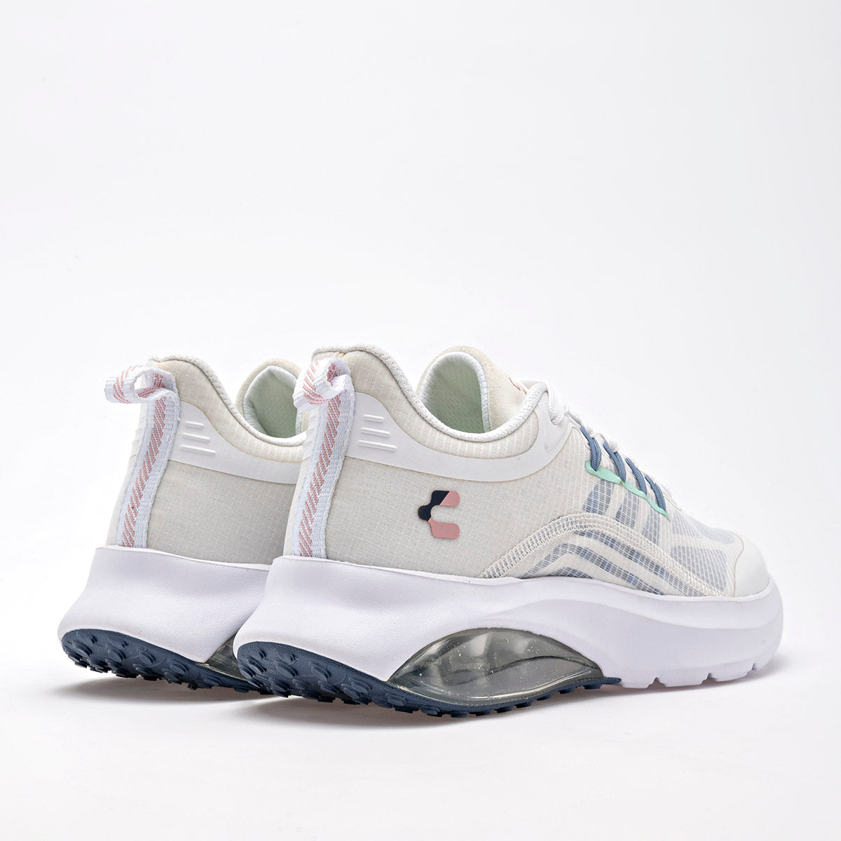 Tenis deportivos para mujer marca Charly Blanco cod. 127440