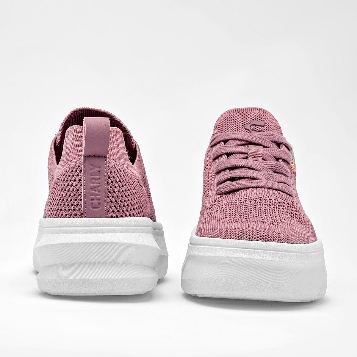 Tenis urbanos para mujer marca Charly Rosa cod. 127443