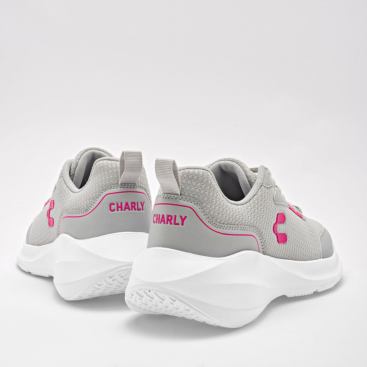 Tenis deportivos para mujer marca Charly Gris cod. 127457