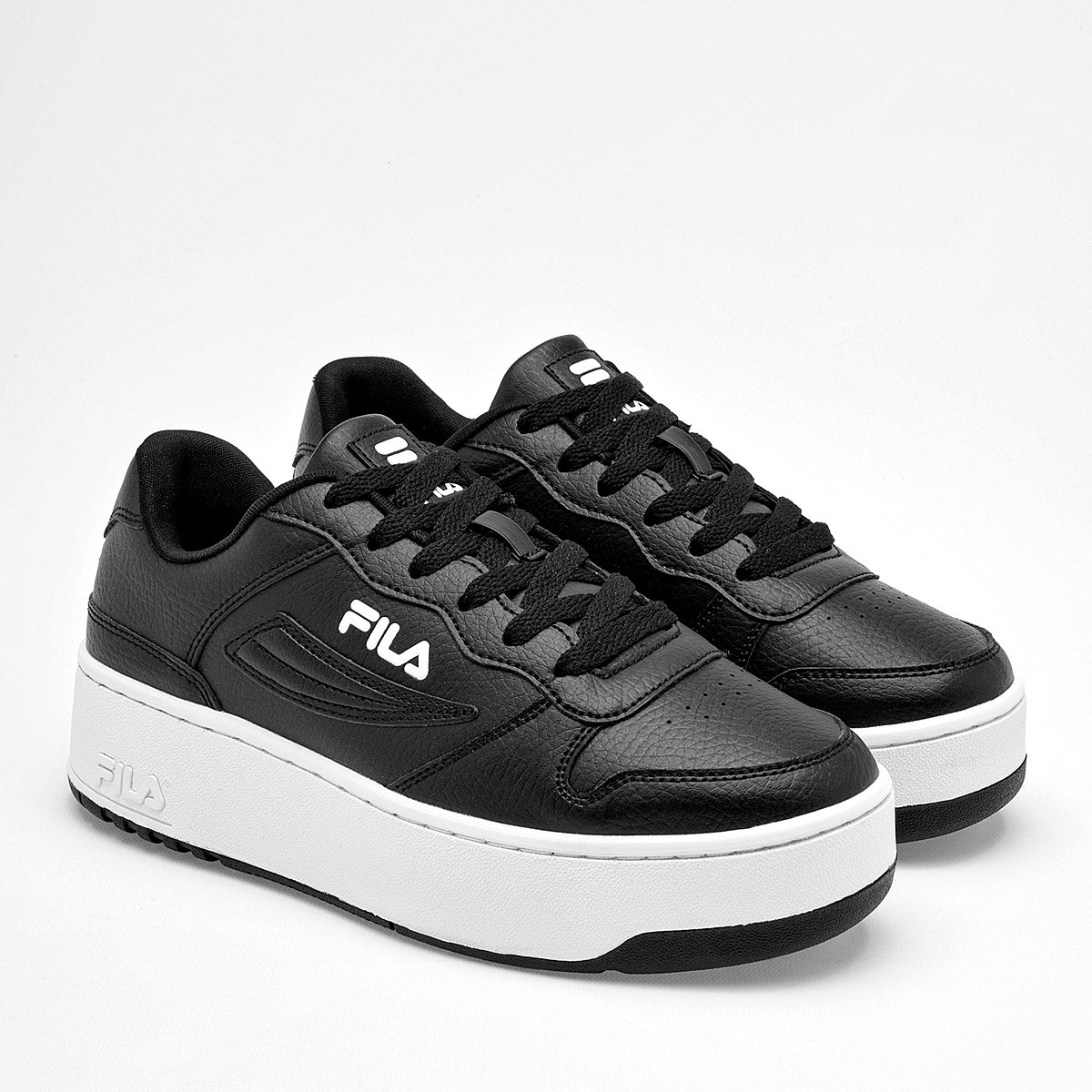 Tenis FILA MGX-115 para Mujer marca Fila Negro cod. 127773