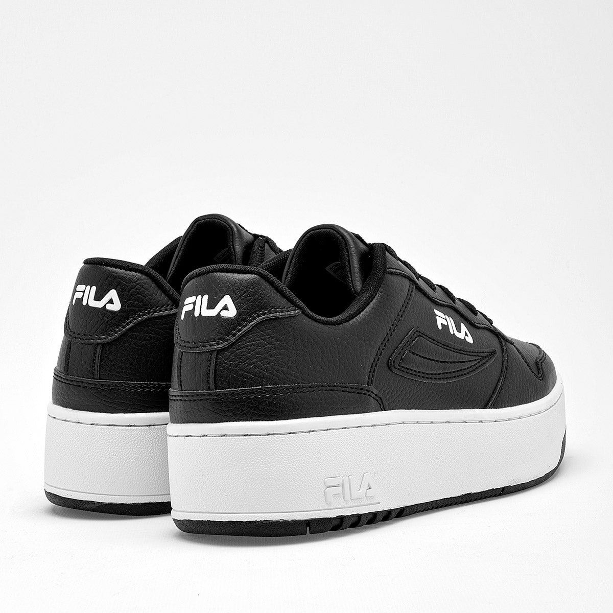 Tenis FILA MGX-115 para Mujer marca Fila Negro cod. 127773