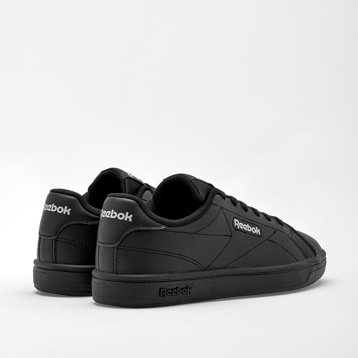 Pakar.com | Tienda online | Calzado Escolar | Tenis urbano Court Clean Reebok para hombre | Regreso a clases | Vacaciones de Verano