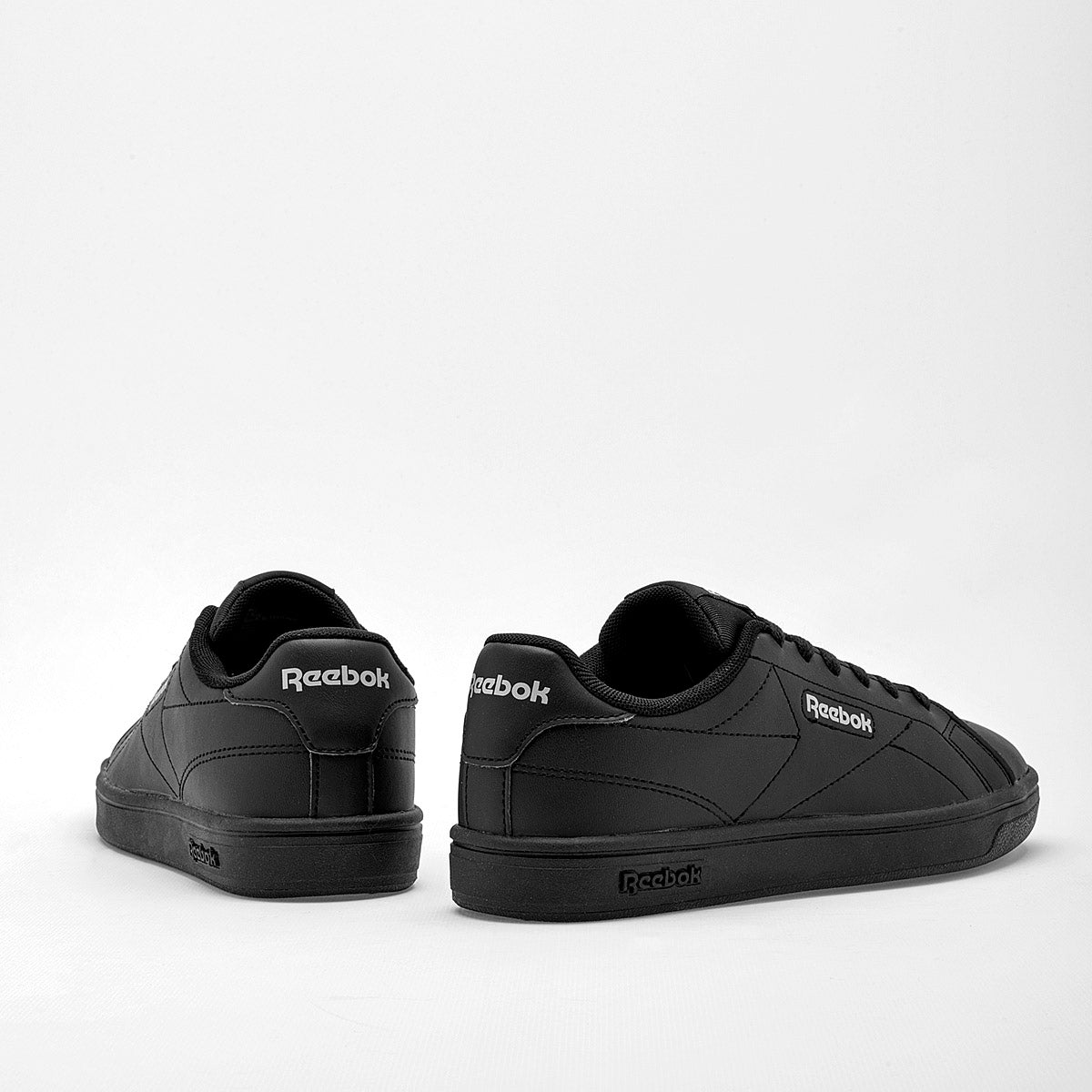 Pakar.com | Tienda online | Calzado Escolar | Tenis urbano Court Clean Reebok para hombre | Regreso a clases | Vacaciones de Verano