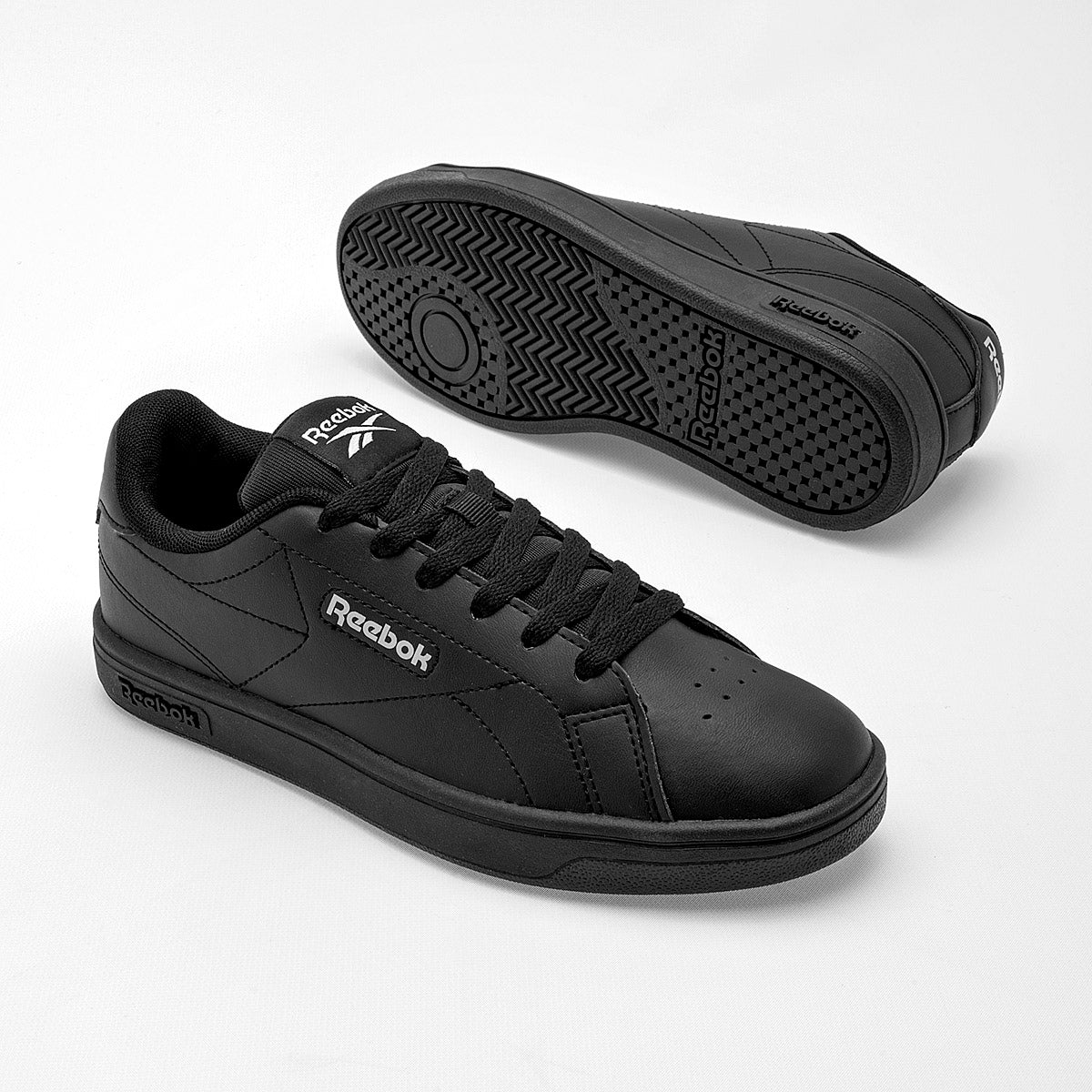 Pakar.com | Tienda online | Calzado Escolar | Tenis urbano Court Clean Reebok para hombre | Regreso a clases | Vacaciones de Verano