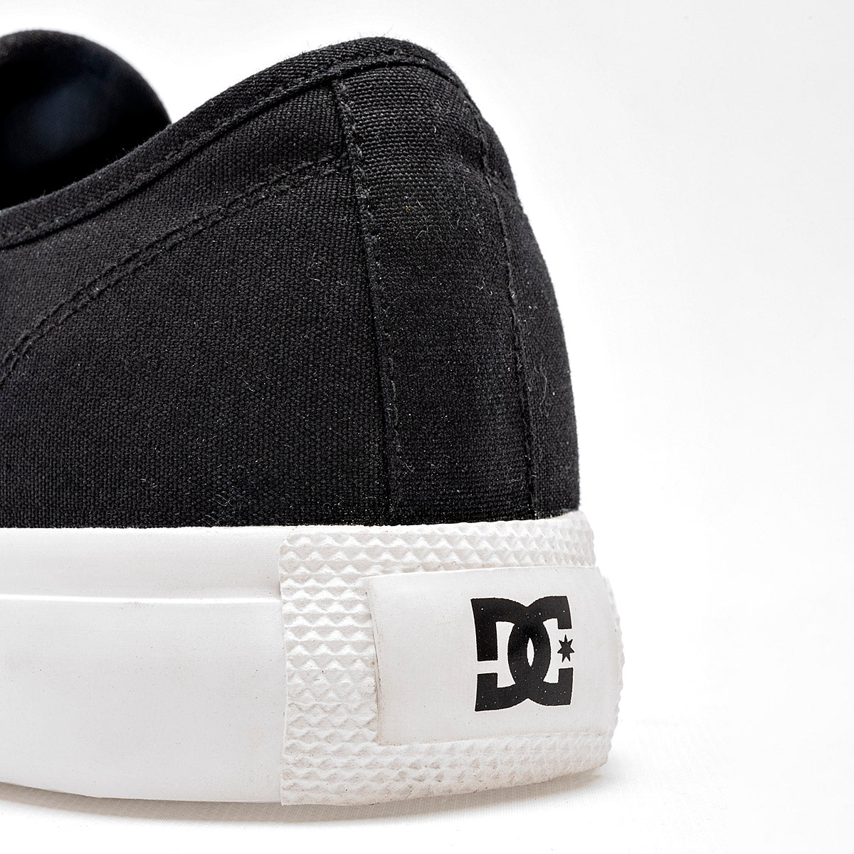 Tenis DC Manual Tx para hombre marca Dc Shoes Negro cod. 128101