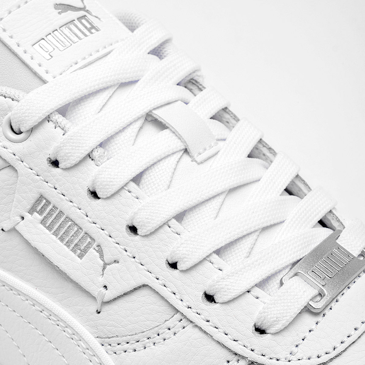 Pakar.com | Tienda online | Calzado Escolar | Puma Caven Dime para Hombre marca Puma Blanco | Regreso a clases | Vacaciones de Verano