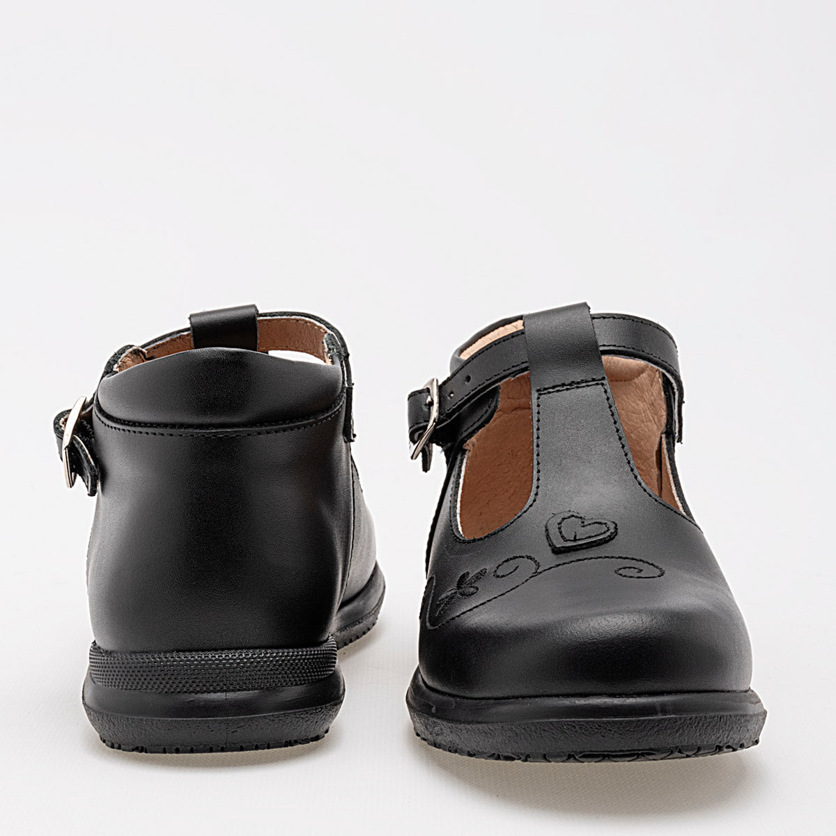 Pakar.com | Tienda online | Calzado Escolar | Zapato charol Dogi para niña | Regreso a clases | Vacaciones de Verano