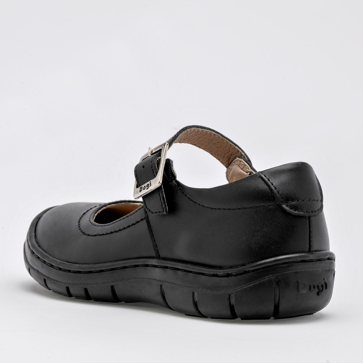 Pakar.com | Tienda online | Calzado Escolar | Zapato casual Dogi para niña | Regreso a clases | Vacaciones de Verano