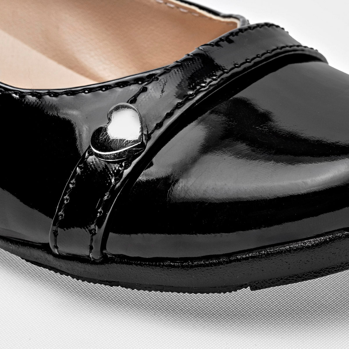 Pakar.com | Tienda online | Calzado Escolar | Zapato escolar Fratta para niña | Regreso a clases | Vacaciones de Verano