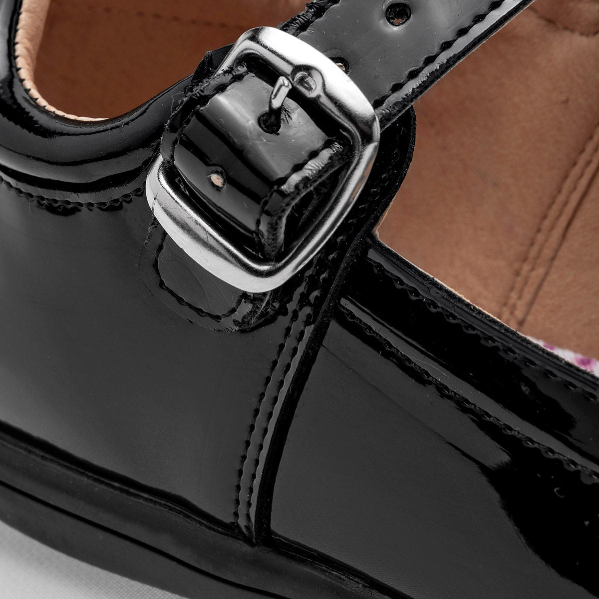 Pakar.com | Tienda online | Calzado Escolar | Zapato escolar Yondeer | Regreso a clases | Vacaciones de Verano