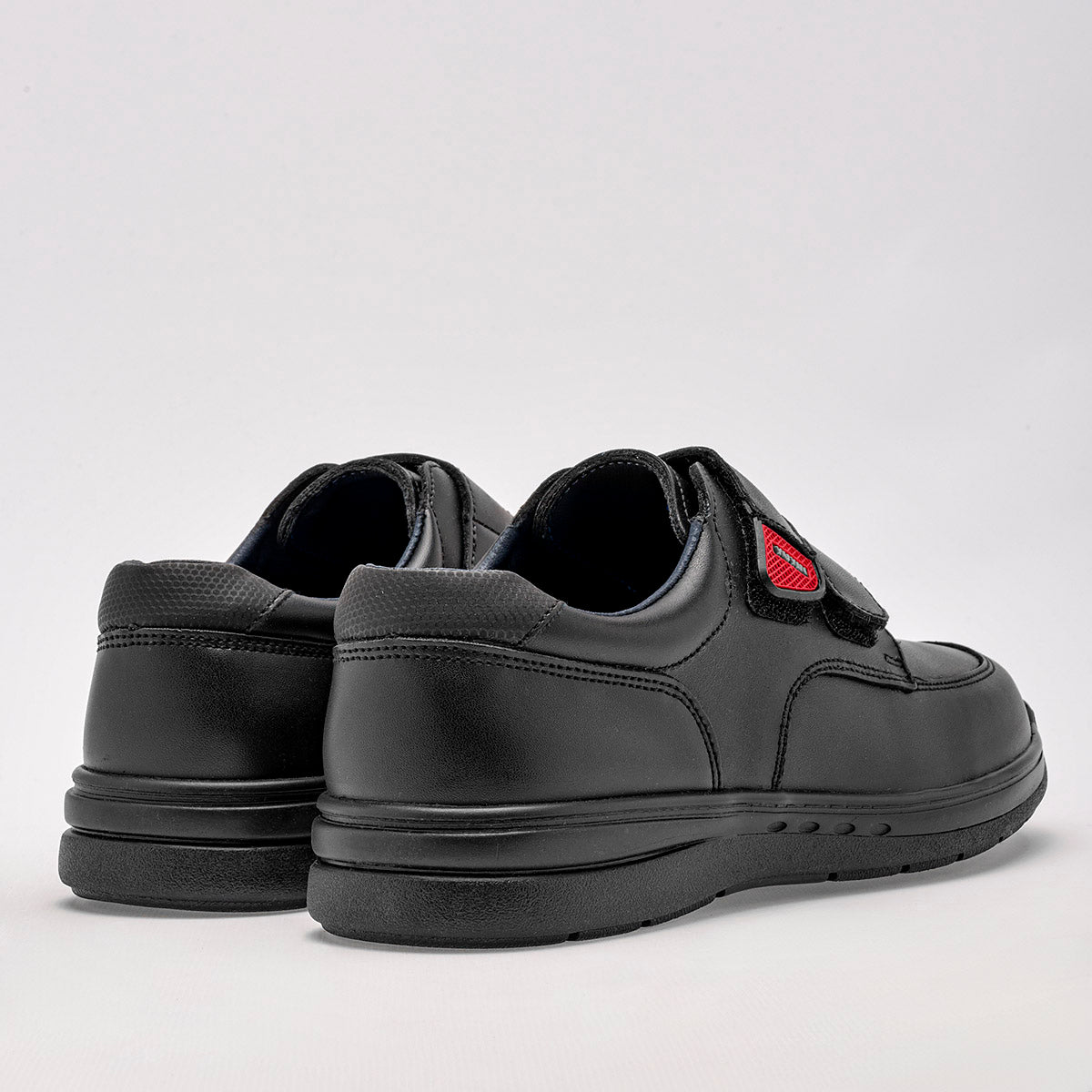 Pakar.com | Tienda online | Calzado Escolar | Zapato casual Yuyin para hombre | Regreso a clases | Vacaciones de Verano