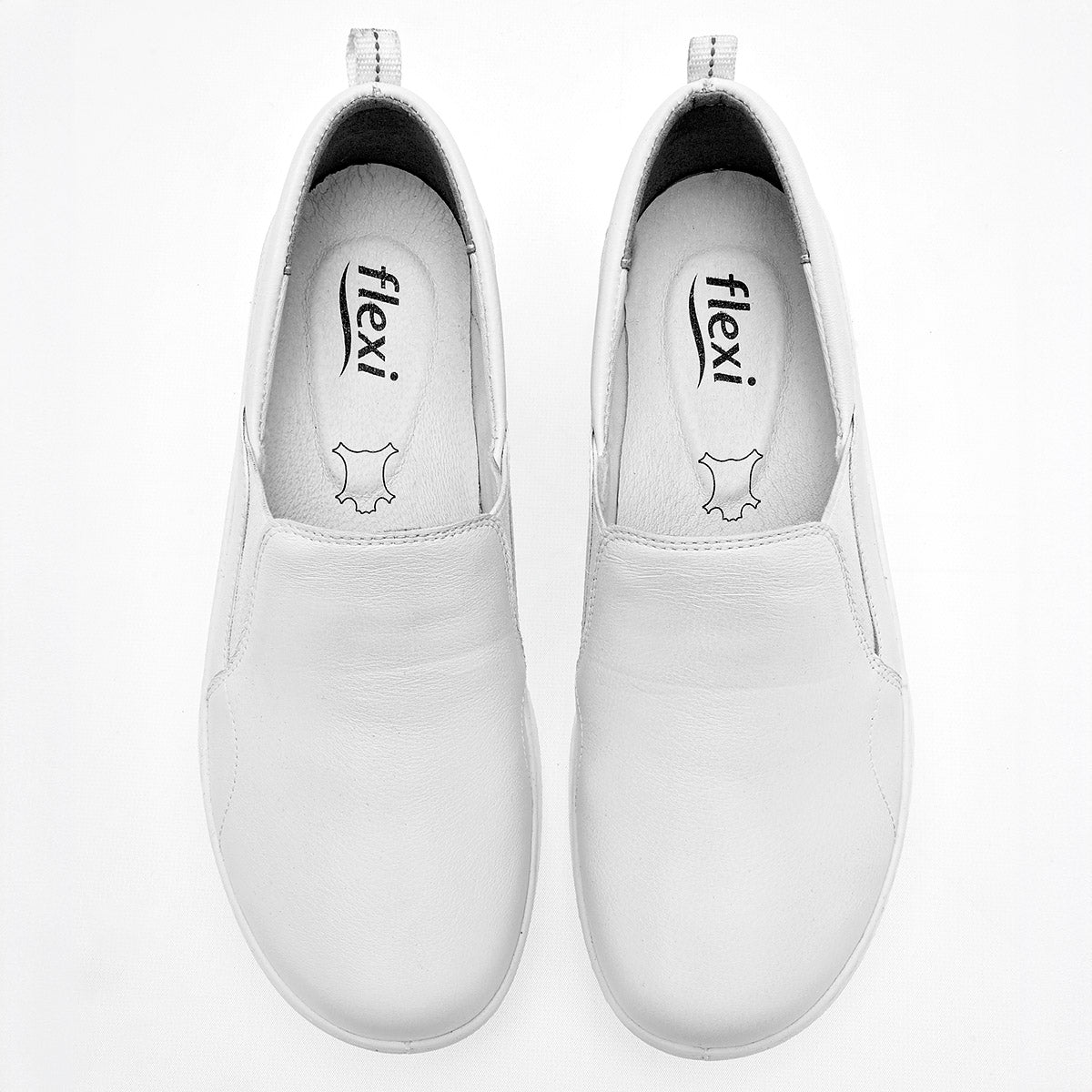 Zapato escolar especializado para joven marca Flexi Blanco cod. 128523