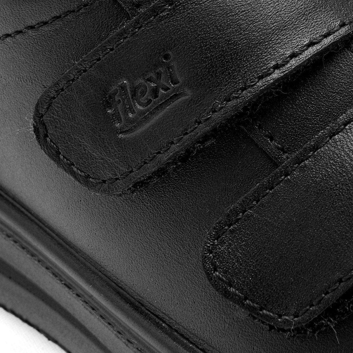 Pakar.com | Tienda online - Zapato escolar Flexi para niño