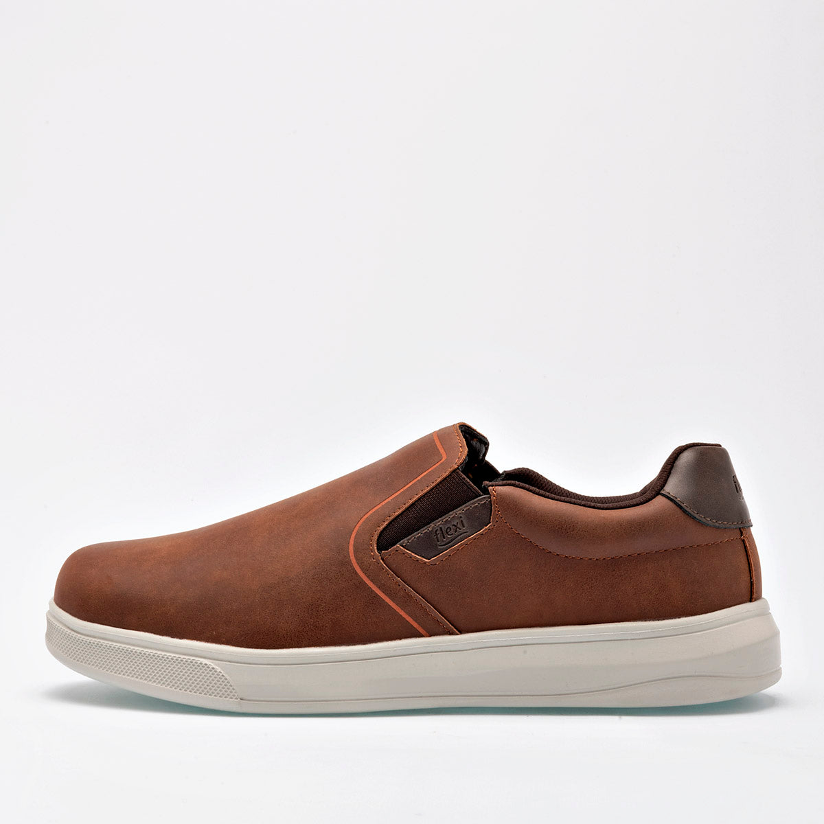 Zapato casual para hombre marca Flexi Camel cod. 128606