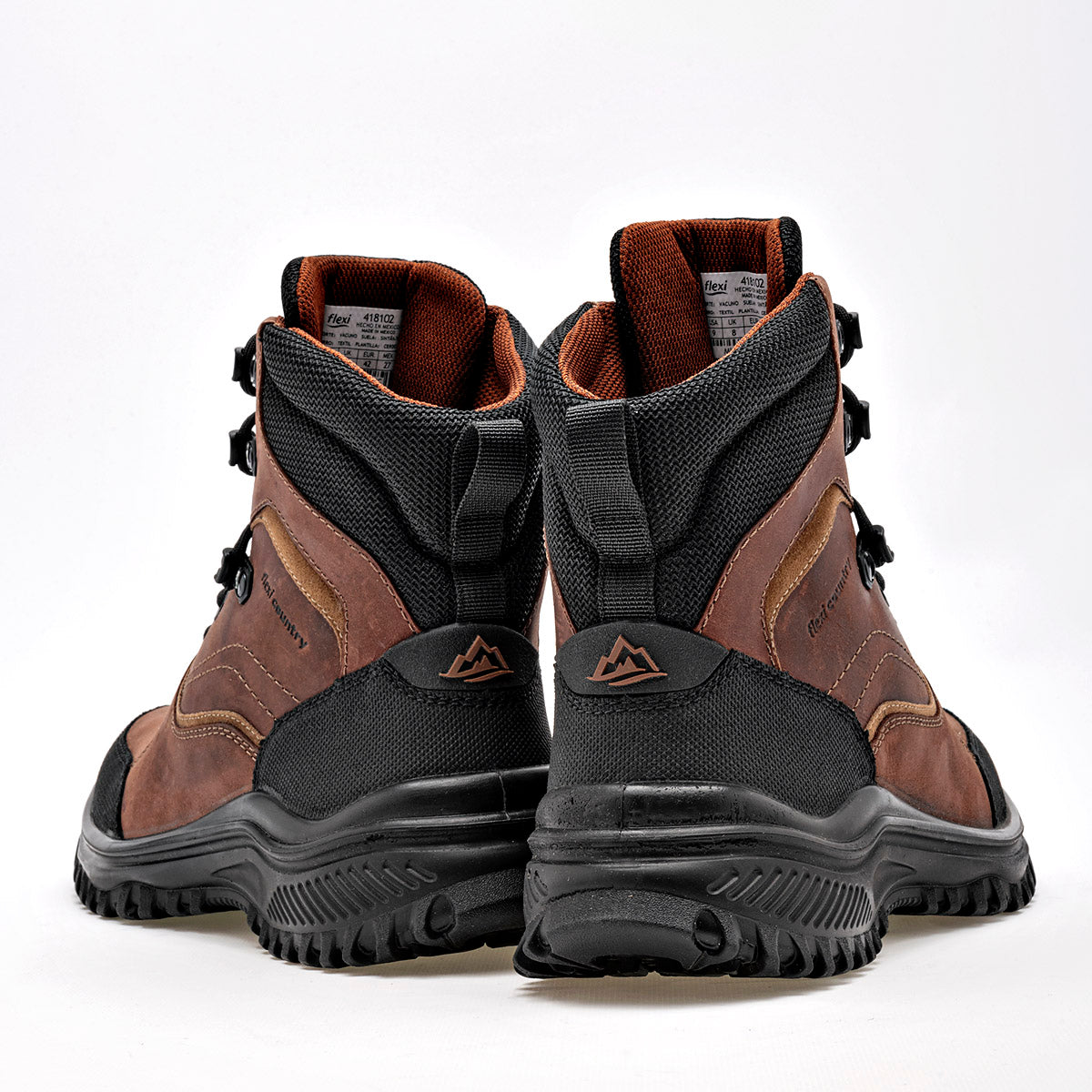 Bota hiking para hombre marca Flexi Café cod. 128626