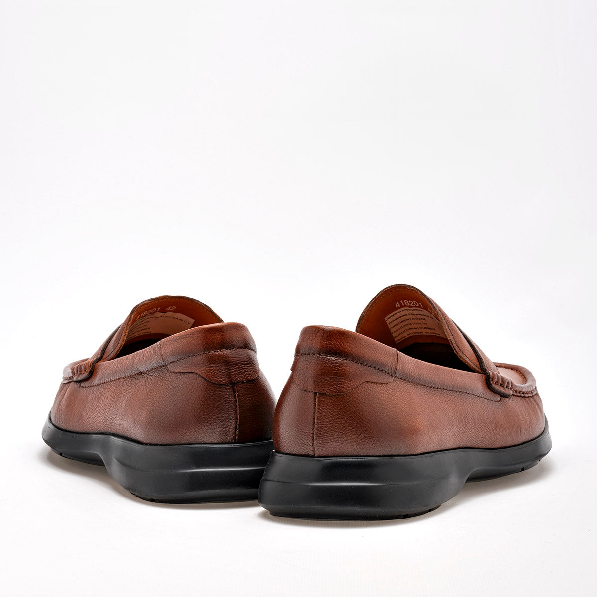 Mocasín de piel para hombre marca Flexi Camel cod. 128628