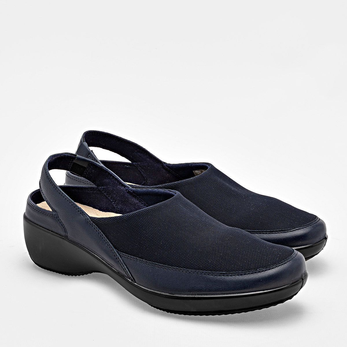 Zapato confort para mujer marca Flexi Azul Marino cod. 128640