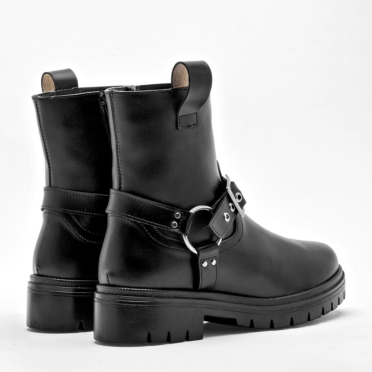 Bota caña corta para mujer marca Been Class Negro cod. 128831