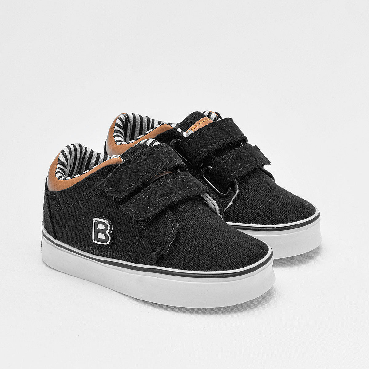 Tenis urbanos para Niño bebé marca Borreguis Negro cod. 128836