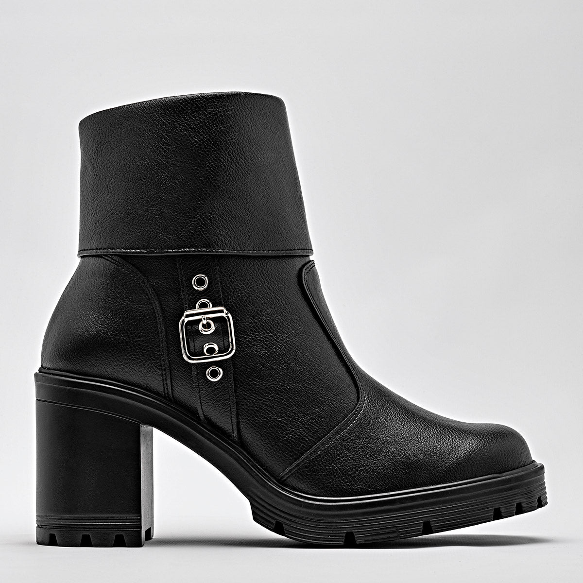 Bota caña corta para mujer marca Green Love Negro cod. 128887