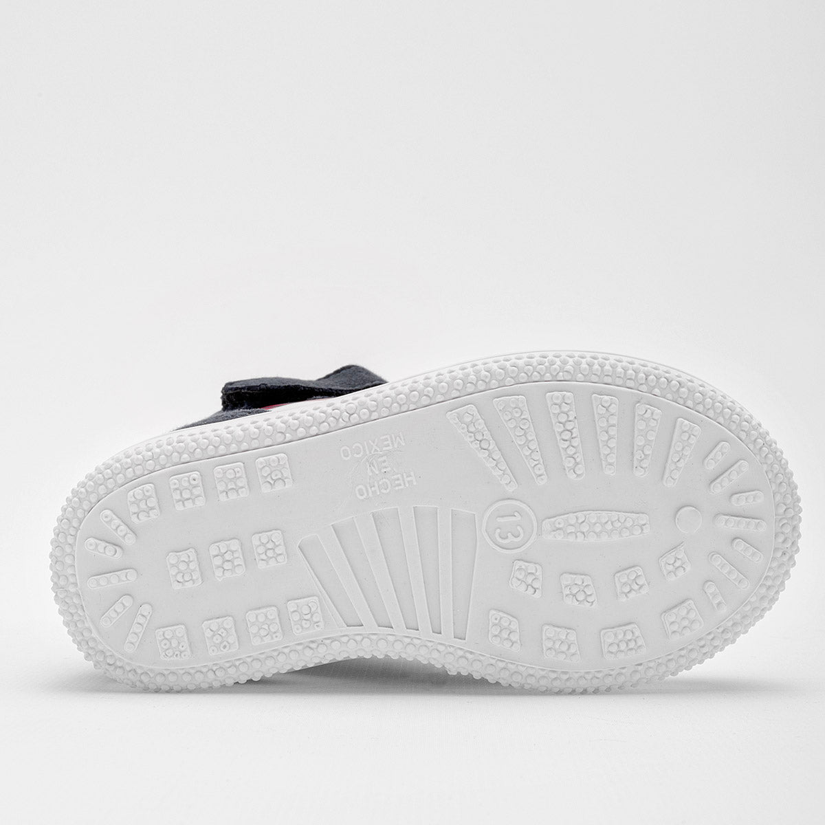 Tenis urbanos para bebe niño marca Levi's cod. 128914