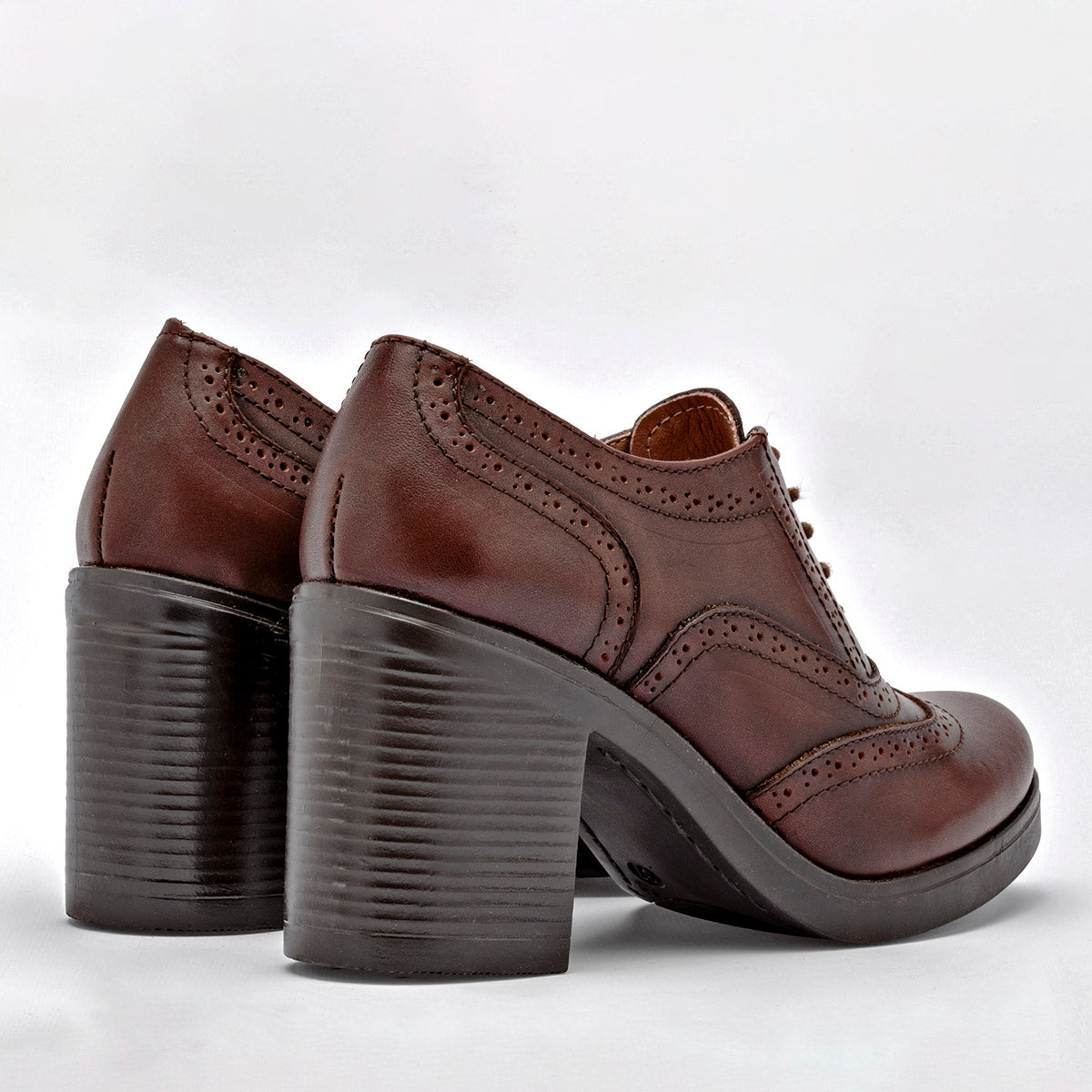 Zapatilla para mujer marca Seducta Café cod. 128977