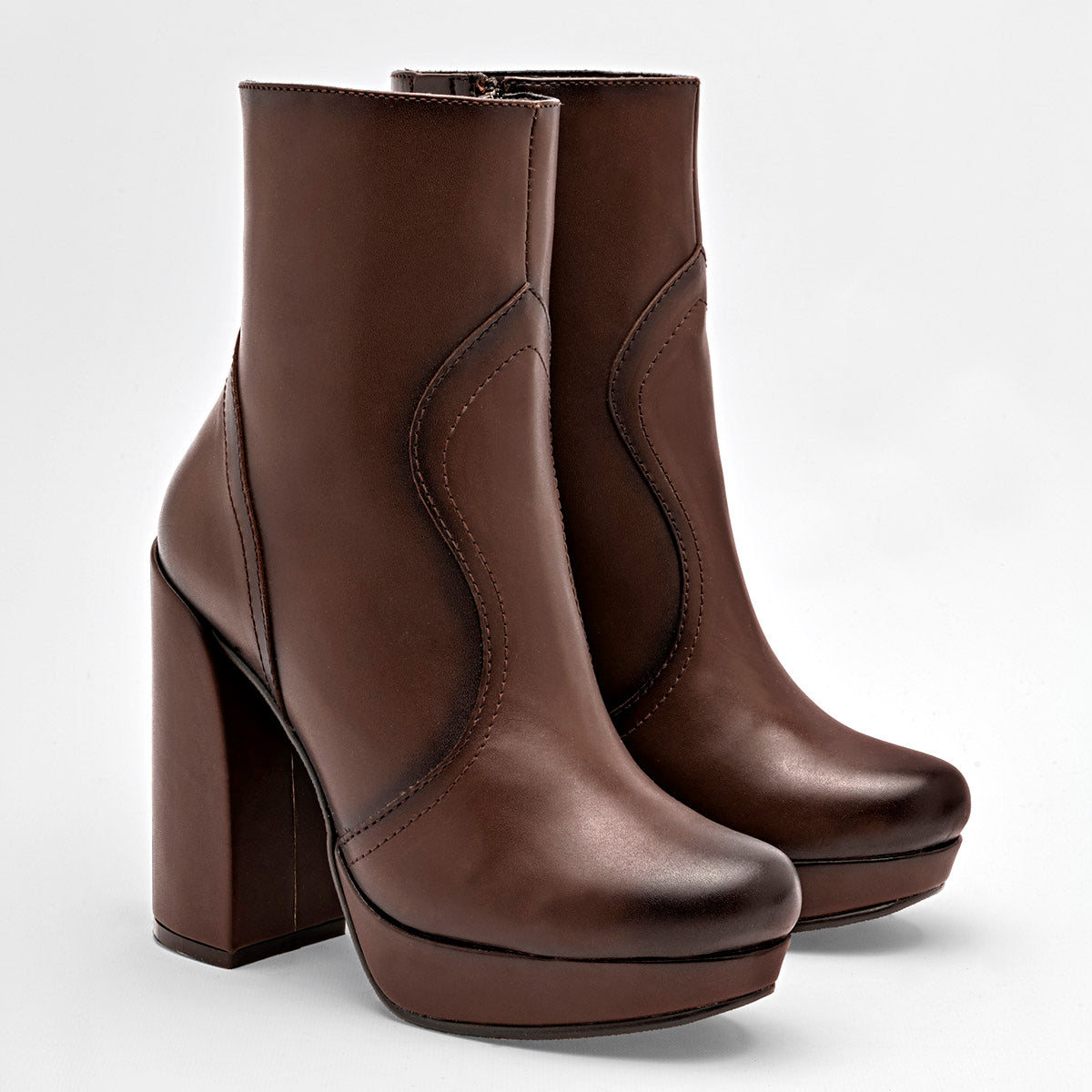 Bota caña corta para mujer marca Seducta Café cod. 128979